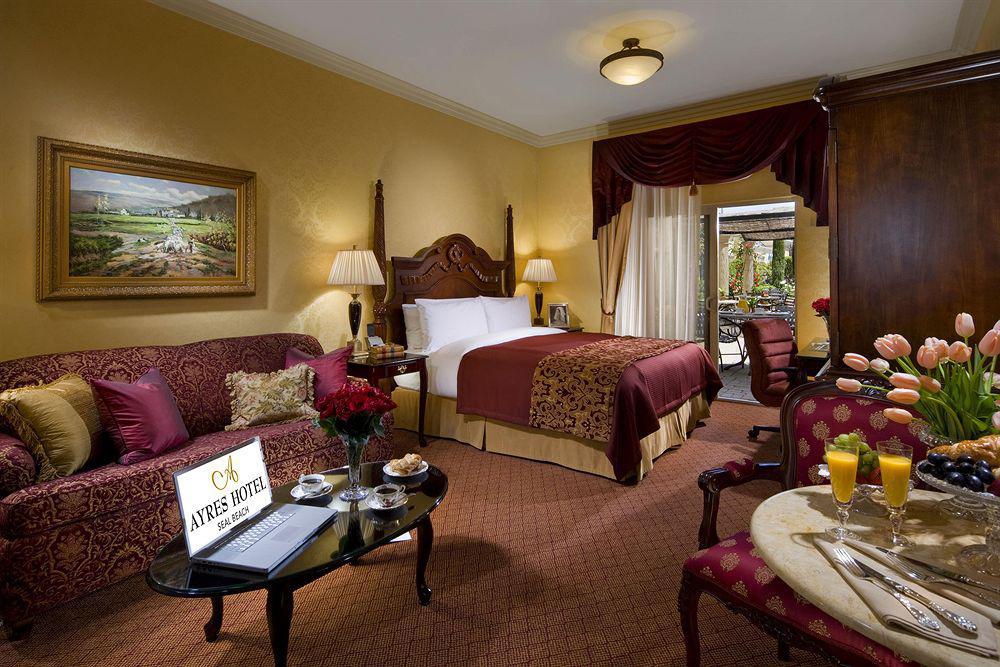 Ayres Hotel Seal Beach - Cypress Номер фото