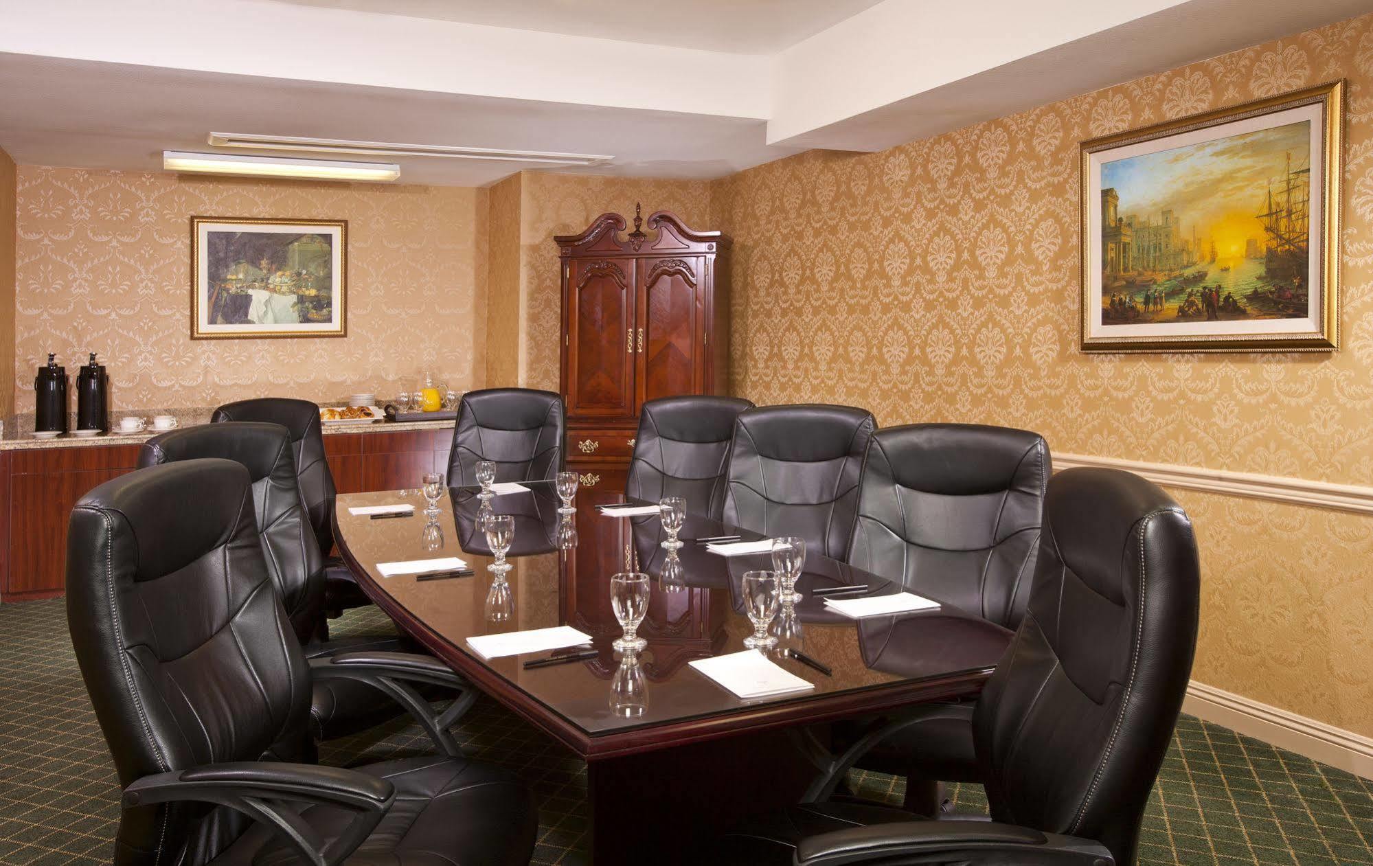 Ayres Hotel Seal Beach - Cypress Екстер'єр фото