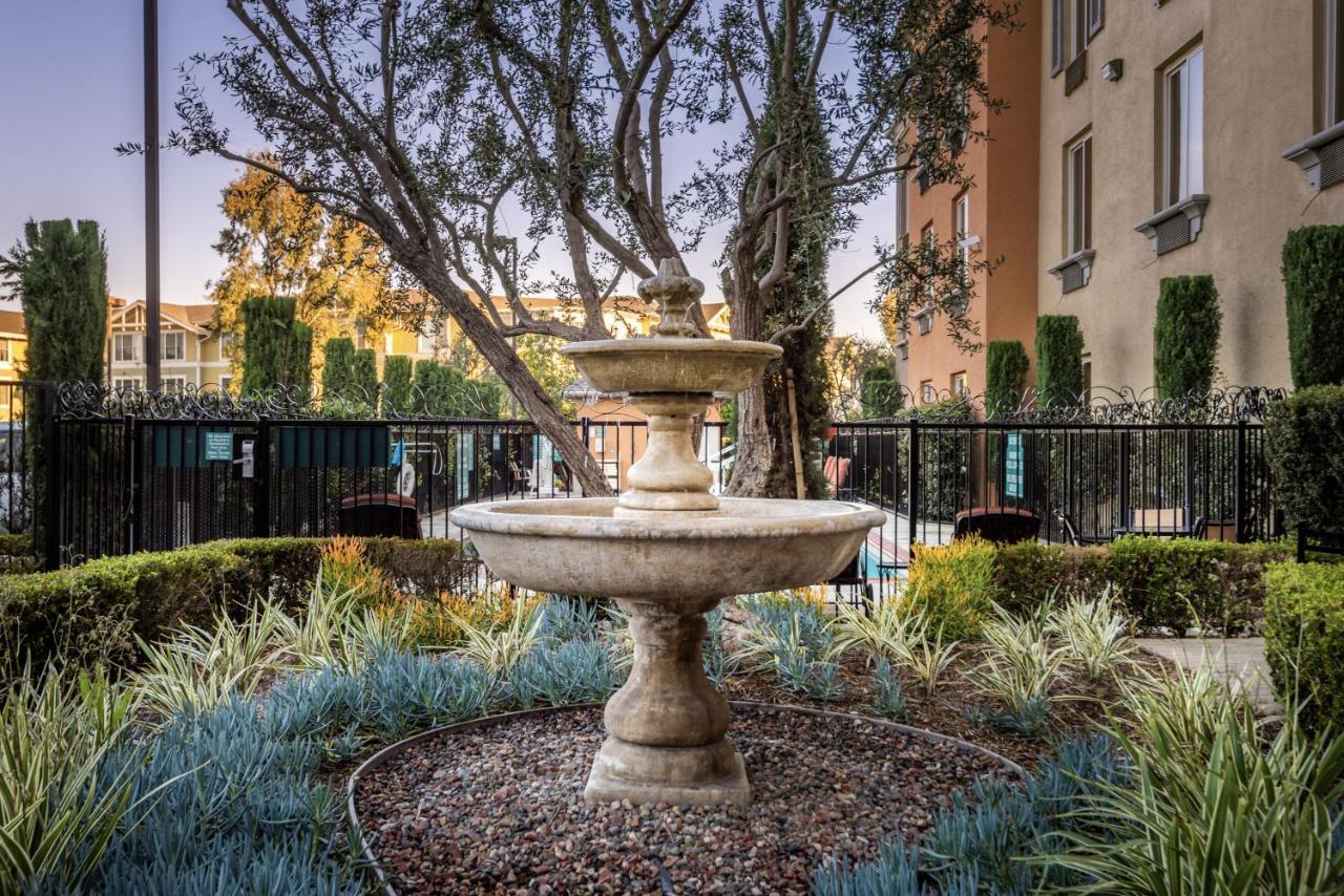 Ayres Hotel Seal Beach - Cypress Екстер'єр фото